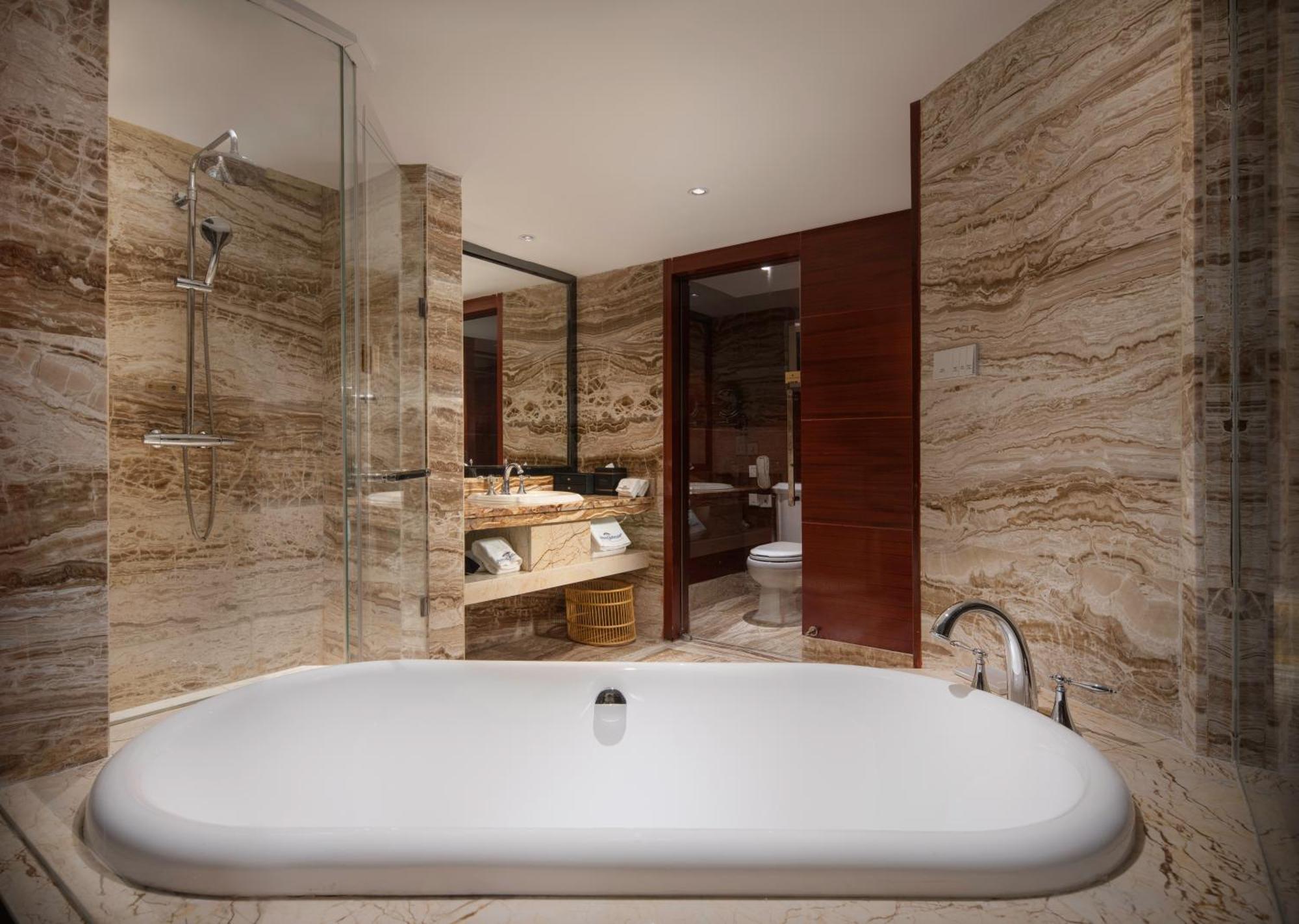 Howard Johnson Tian Yuan Cửu Trại Câu Ngoại thất bức ảnh
